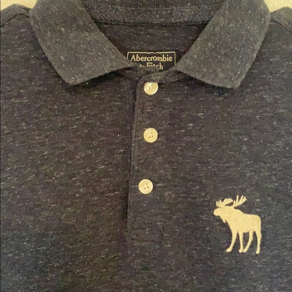 Polos - Picture 2 of 2